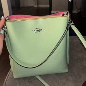 Barely used, Mollie bucket bag in pistachio green. Beautiful summer color